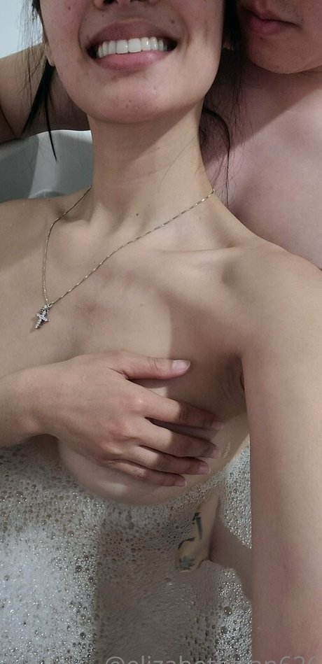 Photo nue de fuite OnlyFans de Elizabethtran