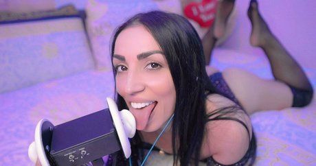 Photo nue de fuite OnlyFans de Elenafn