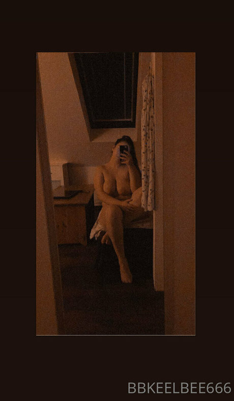 Photo nue de fuite OnlyFans de Barbiebbkeel