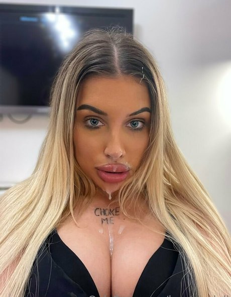 Photo nue de fuite OnlyFans de Laura Mezyk