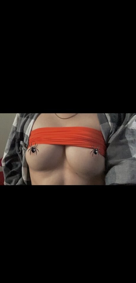 Photo nue de fuite OnlyFans de Geminicokeslut