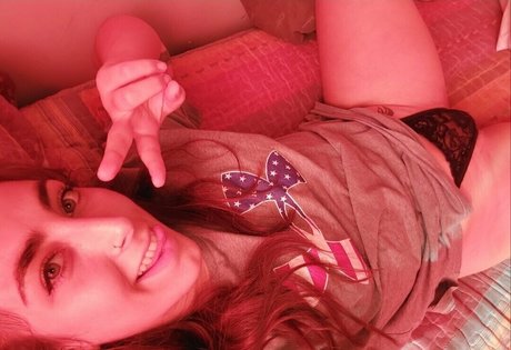 Photo nue de fuite OnlyFans de Softhney