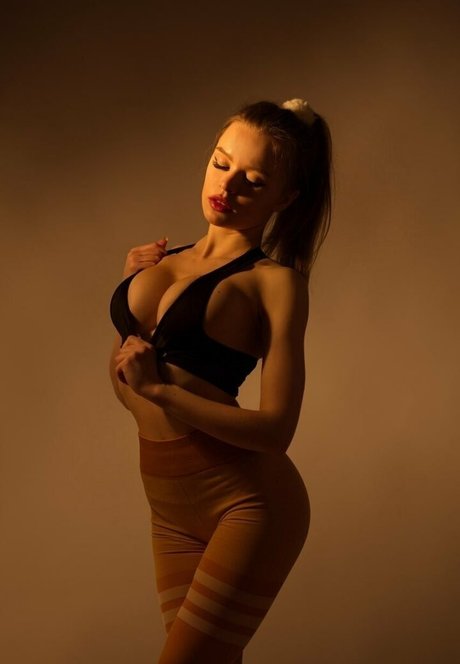 Photo nue de fuite OnlyFans de Vivienmidigafree