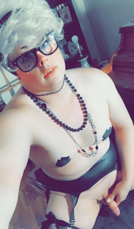 Photo nue de fuite OnlyFans de Tinadarling