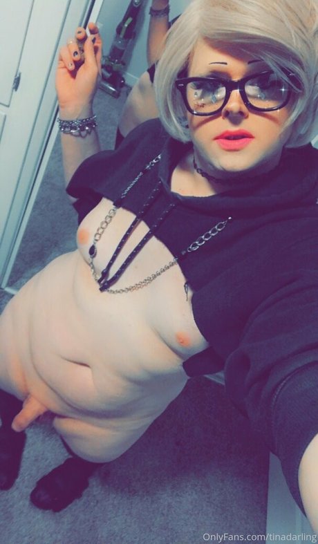 Photo nue de fuite OnlyFans de Tinadarling