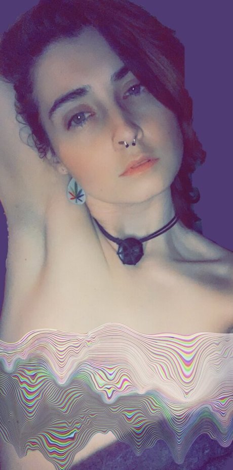 Photo nue de fuite OnlyFans de Sultriefetche4u