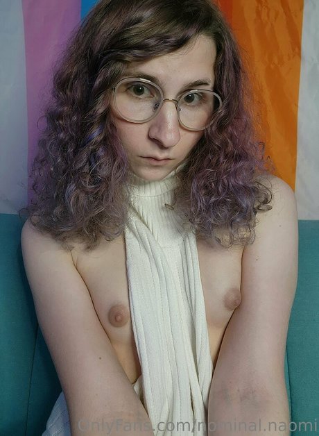 Photo nue de fuite OnlyFans de Nominalnaomi