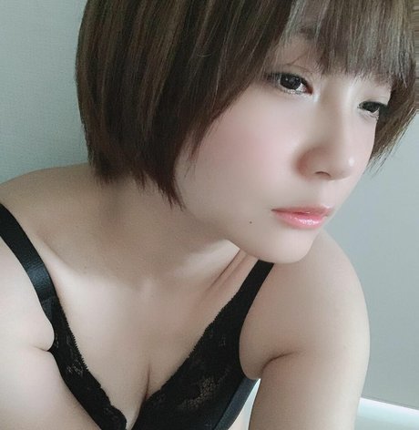 Ayame_apricot