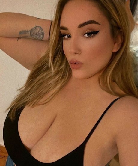 Photo nue de fuite OnlyFans de Emily Gillick