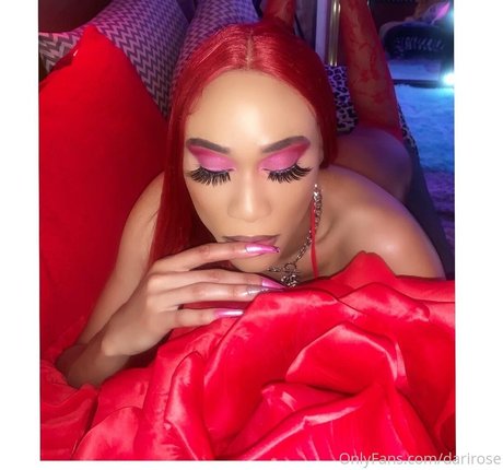 Photo nue de fuite OnlyFans de Darirose