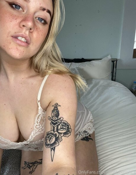 Phoebeknightt Photo nue de fuite OnlyFans de Phoebeknightt #32