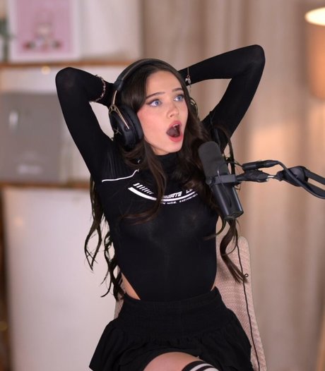 Photo nue de fuite OnlyFans de Lydia Violet