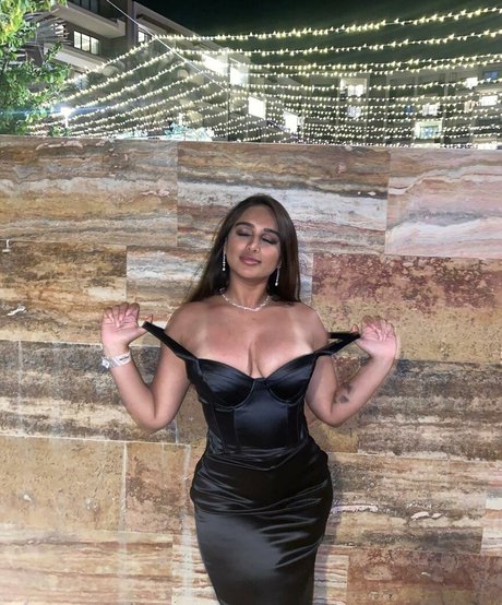 Therealmeghnaa
