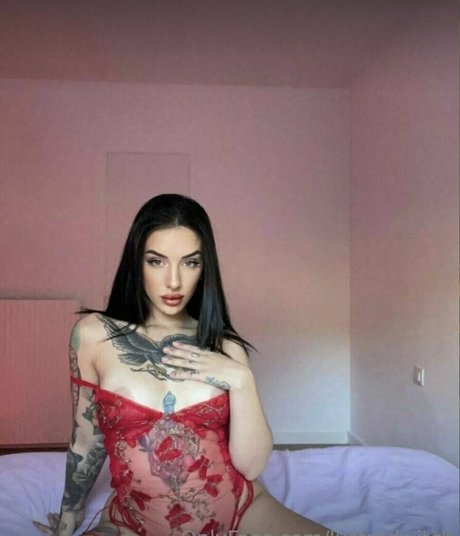 Photo nue de fuite OnlyFans de Lustredwitch