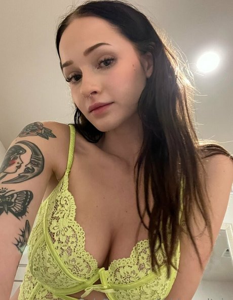 Photo nue de fuite OnlyFans de Tiddyvaultvip