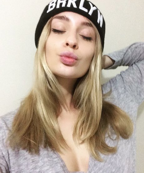 Photo nue de fuite OnlyFans de Emma Amelia