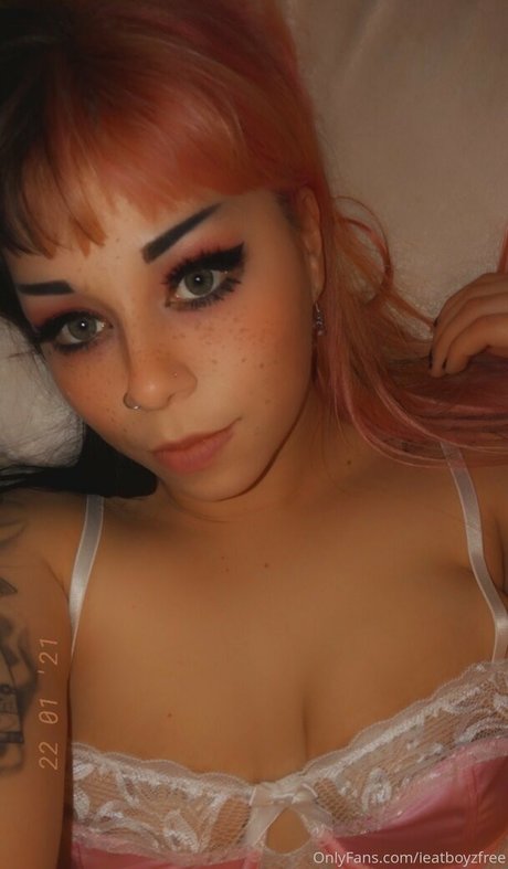 Photo nue de fuite OnlyFans de Ieatboyzfree