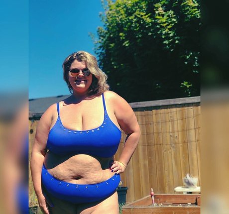 Photo nue de fuite OnlyFans de Plussizeandfine