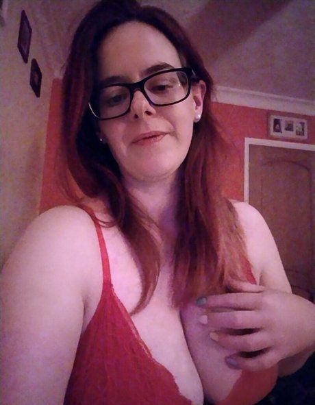 Photo nue de fuite OnlyFans de Petitepantyhose
