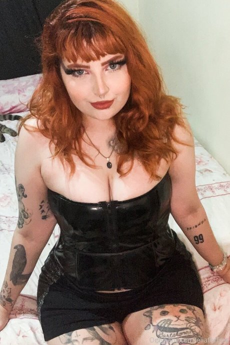 Photo nue de fuite OnlyFans de Ellaforfree