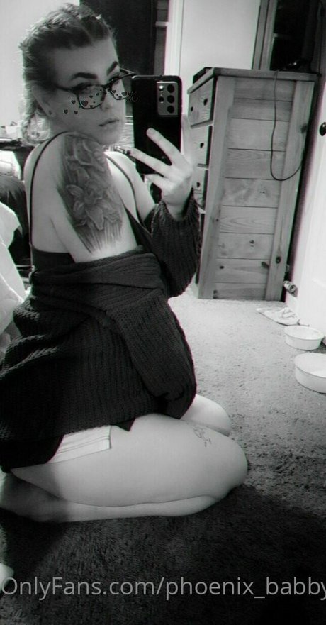 Photo nue de fuite OnlyFans de Phoenixbabbyfree