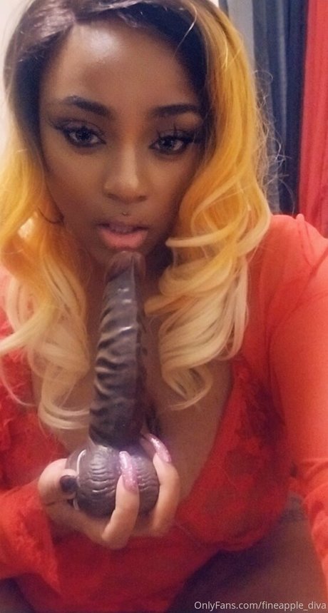 Photo nue de fuite OnlyFans de Fineapplediva