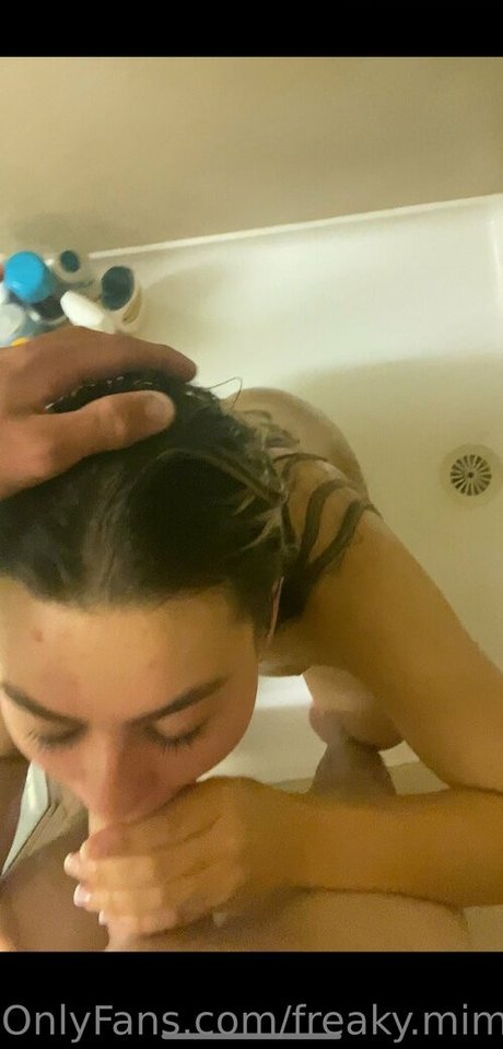 Photo nue de fuite OnlyFans de Freakymimi