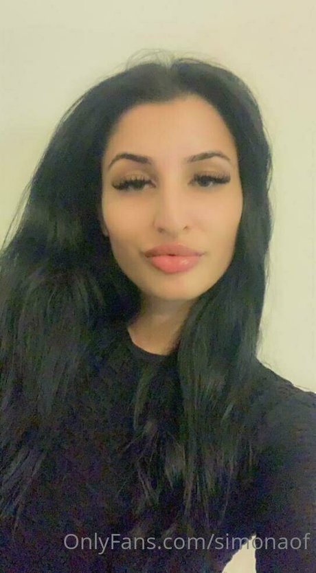 Photo nue de fuite OnlyFans de Simonaof