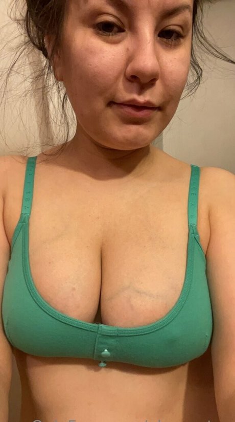 Photo nue de fuite OnlyFans de Aksweetea