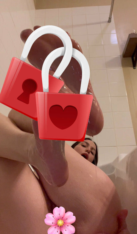 Photo nue de fuite OnlyFans de Doseofdesiree