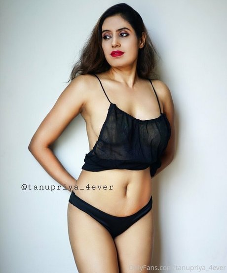 Photo nue de fuite OnlyFans de Tanupriya