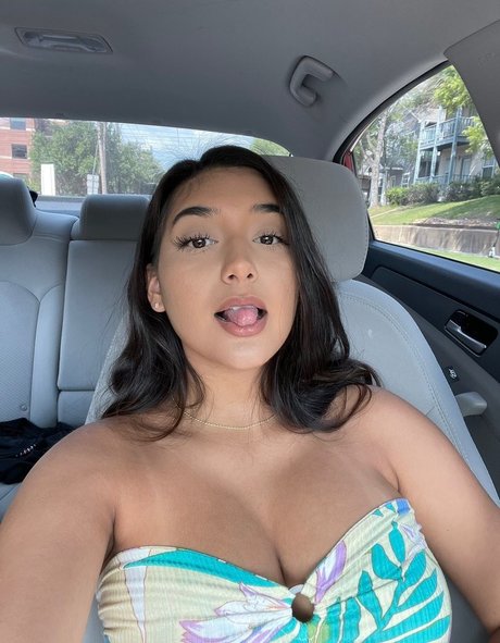 Chloe Medina