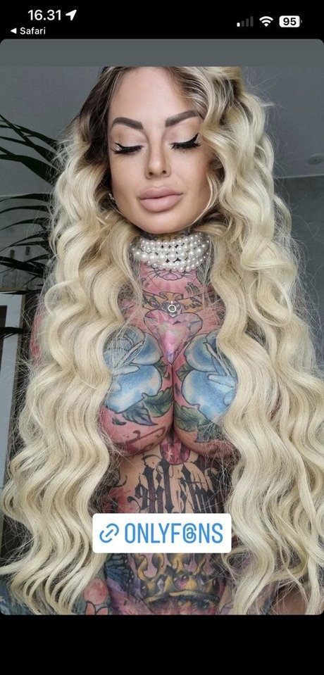 Photo nue de fuite OnlyFans de Nadia