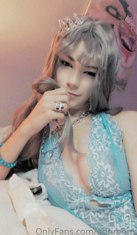 Photo nue de fuite OnlyFans de Adrimom