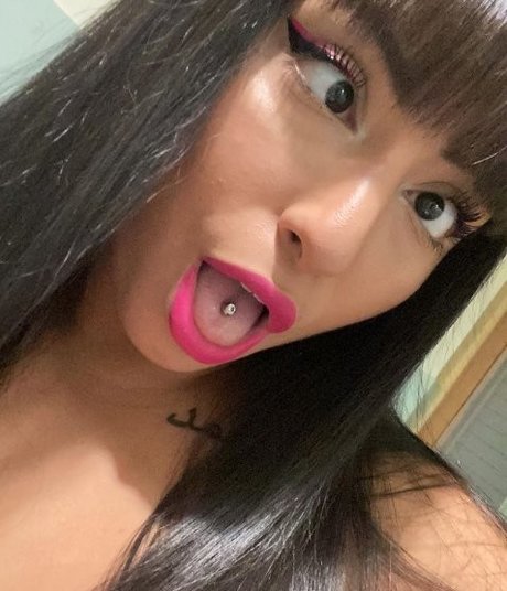 Photo nue de fuite OnlyFans de Raxien