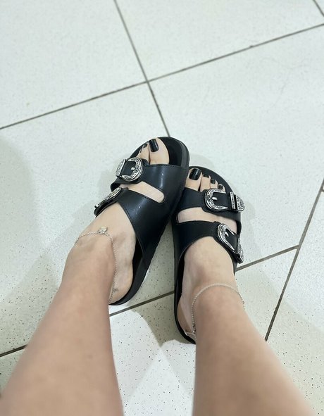 Caliupefeet