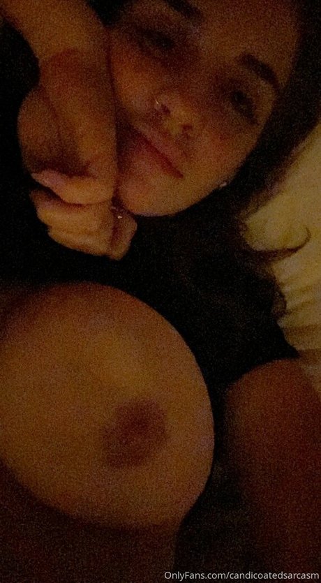 Photo nue de fuite OnlyFans de Candicoatedsarcasm