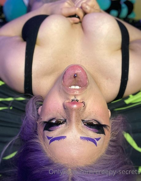 Photo nue de fuite OnlyFans de Creepysecrets