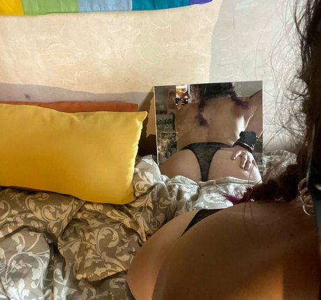 Photo nue de fuite OnlyFans de Naamahof